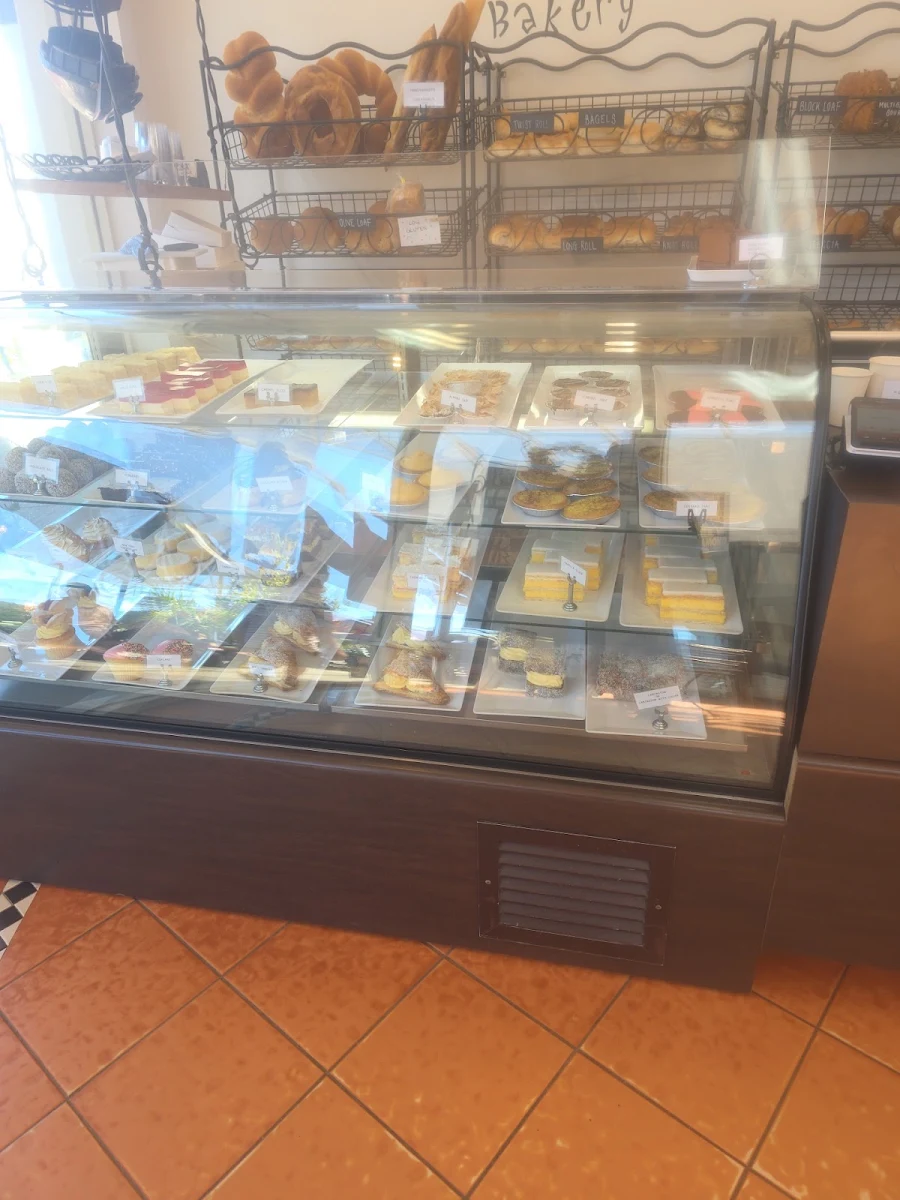 Vibe, Louttit Bay Bakery
