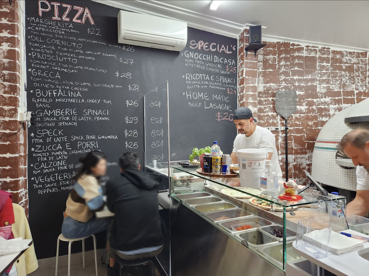Vibe, Corner Pizza and Grill