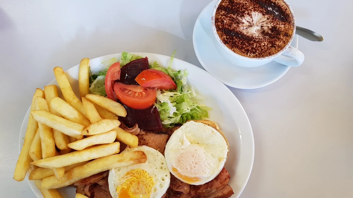 Food & drink, Embassy Cafe
