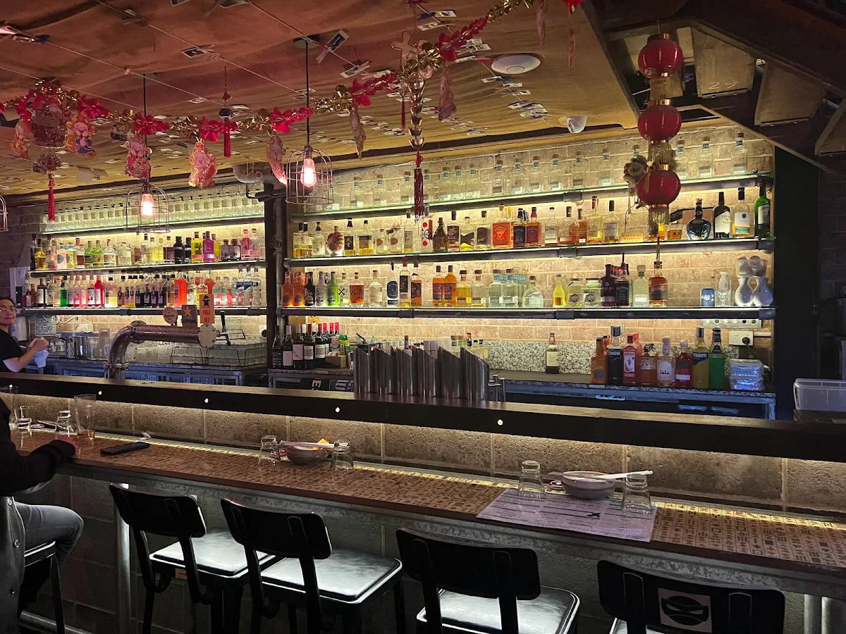 Vibe, Lucky Chan's Laundry & Noodle Bar