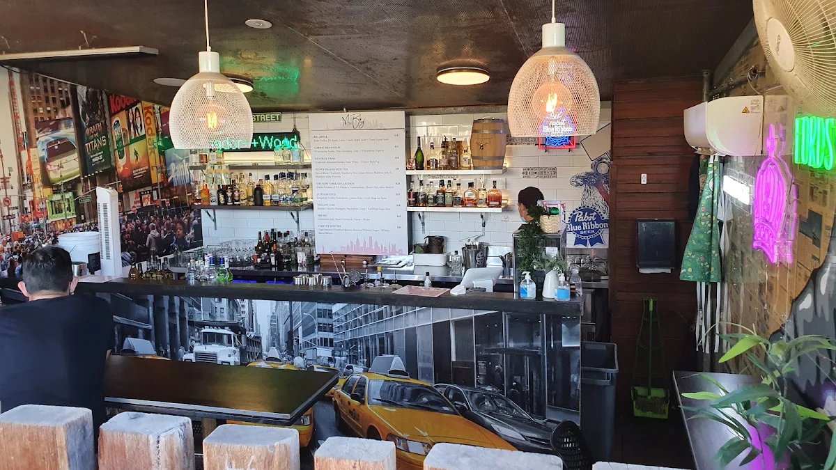 Vibe, Lucky Chan's Laundry & Noodle Bar