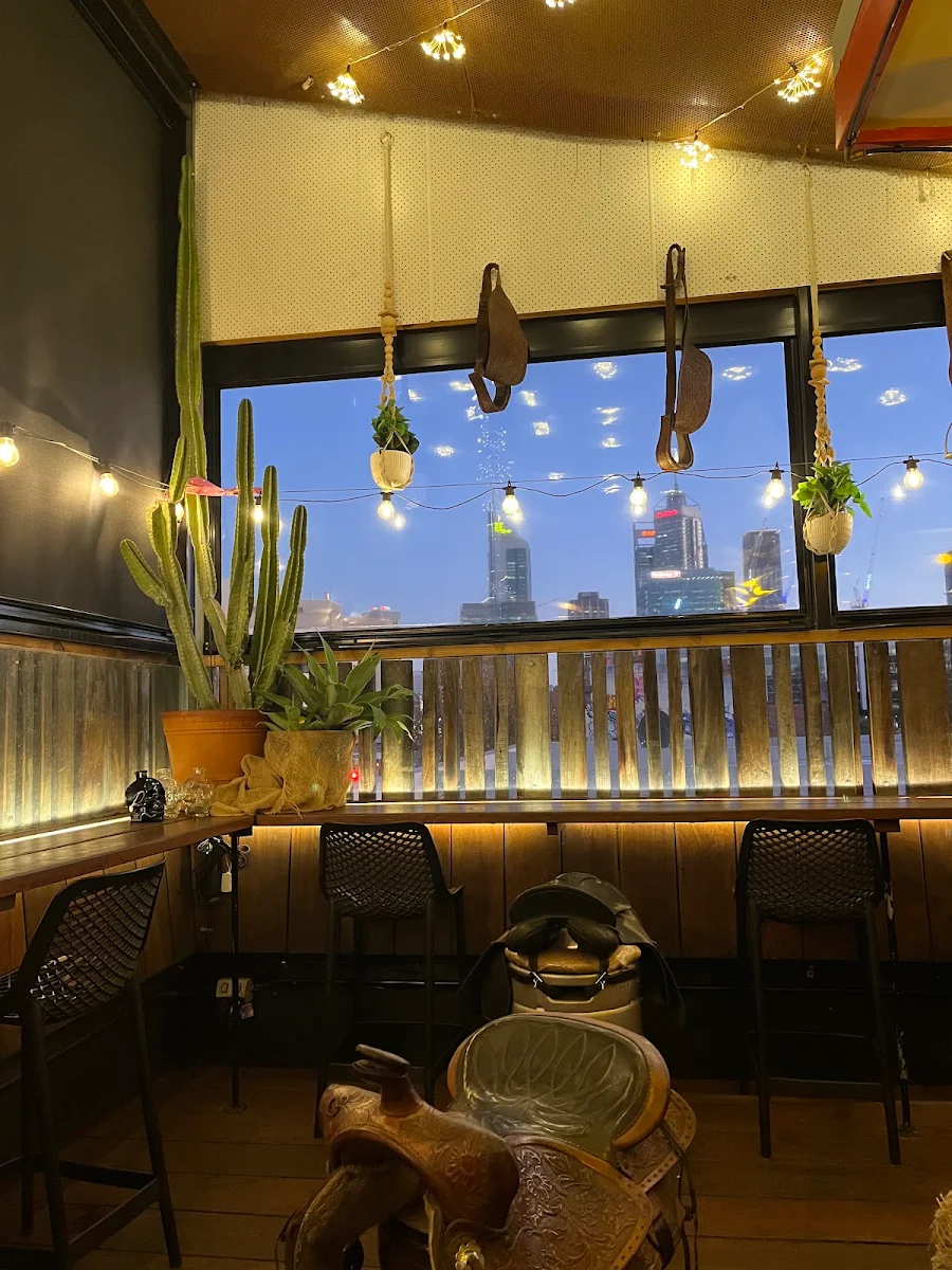Vibe, Lucky Chan's Laundry & Noodle Bar