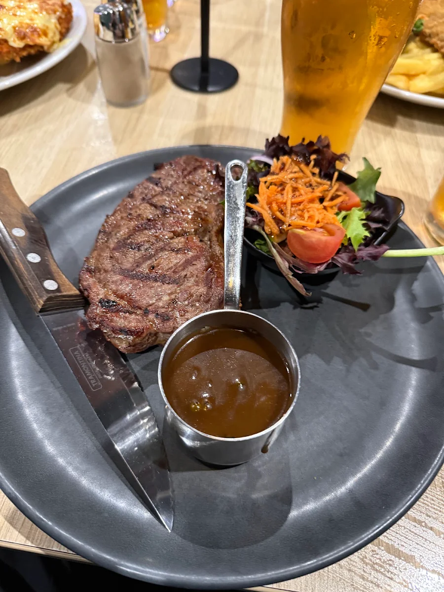 Food & drink, Cross Keys Hotel Adelaide