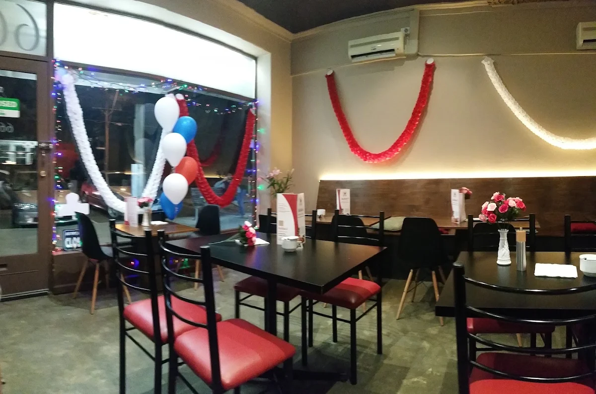Vibe, Sultan's Restaurant