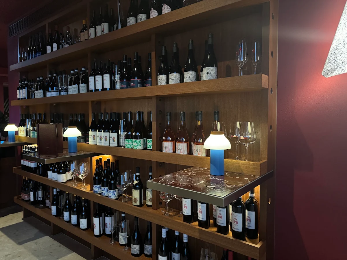 Vibe, Amatrice Rooftop Restaurant