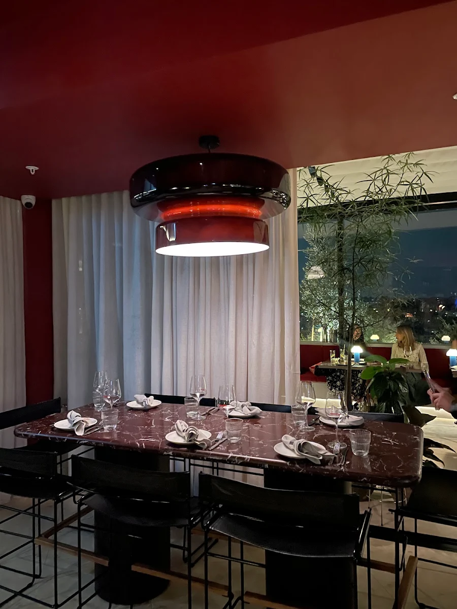 Vibe, Amatrice Rooftop Restaurant