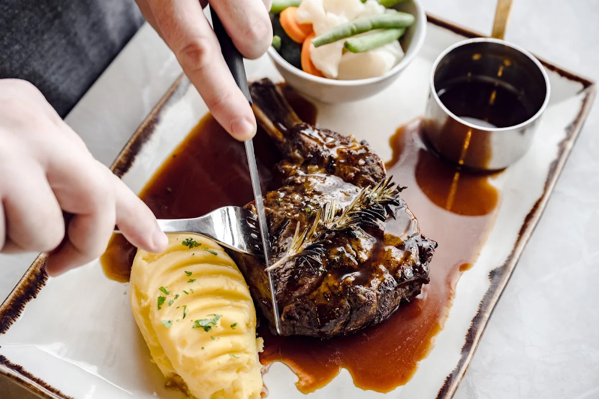 Food & drink, Essence at The Tradies