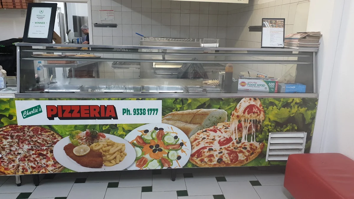Vibe, Charlie's Pizzeria
