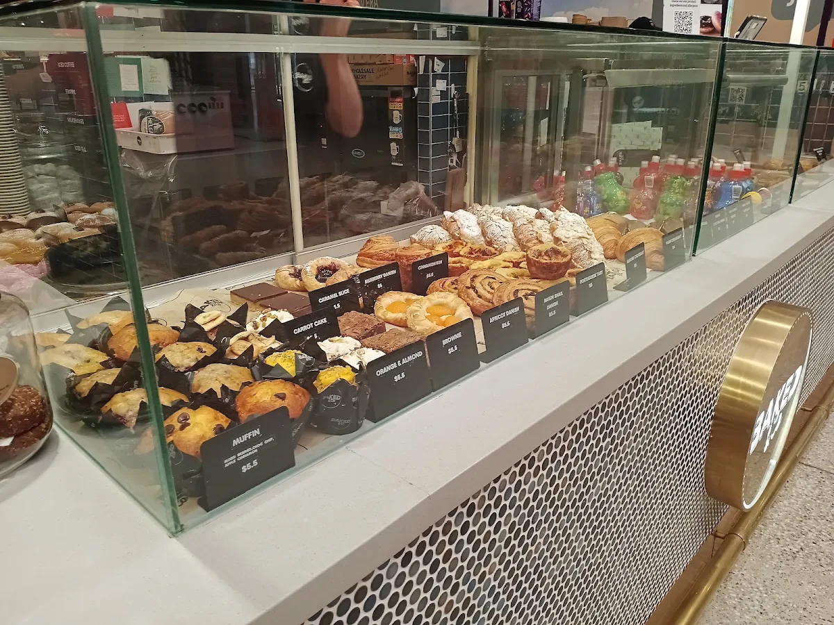 Vibe, Baked & Co.