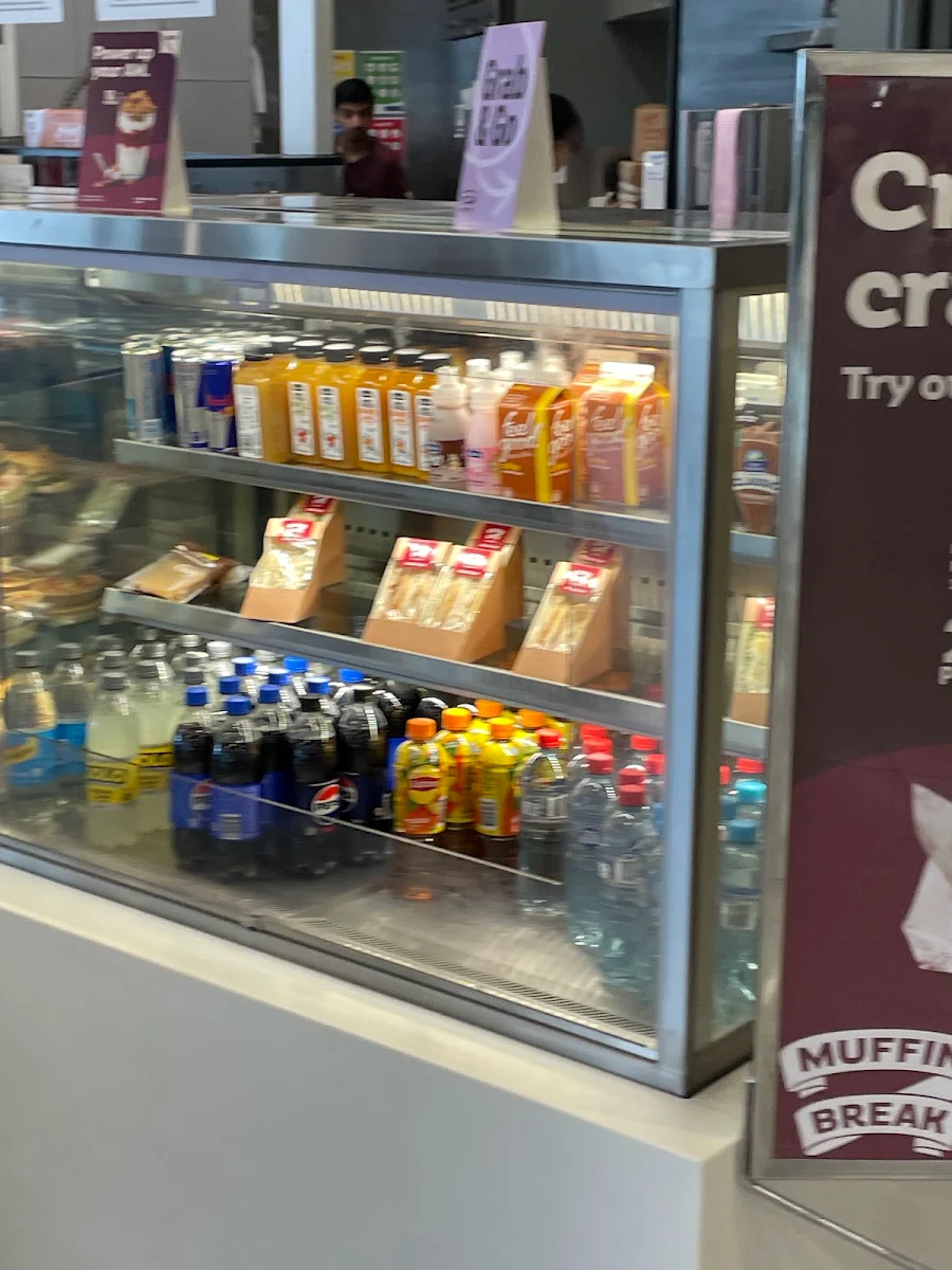Vibe, Muffin Break Adelaide Airport