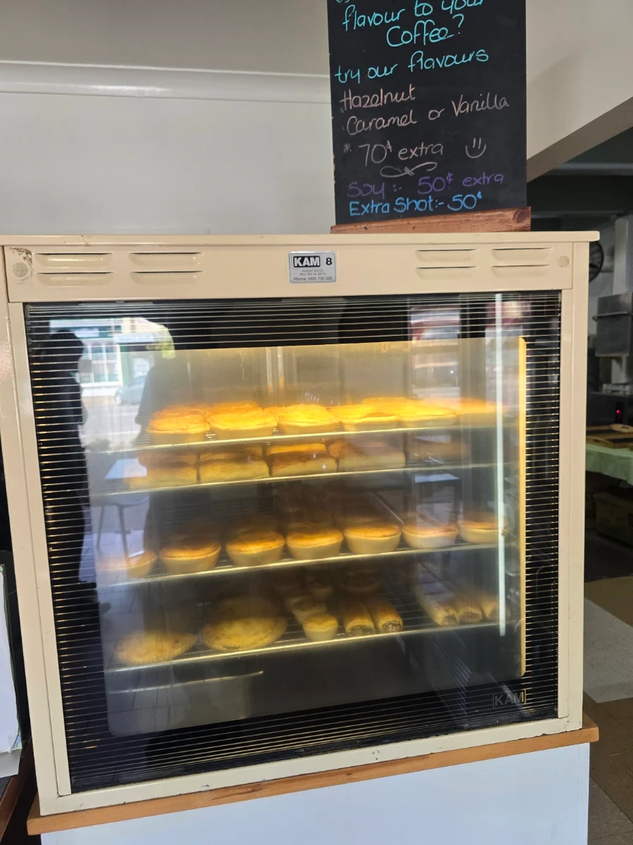 Vibe, Robbo's Bakery