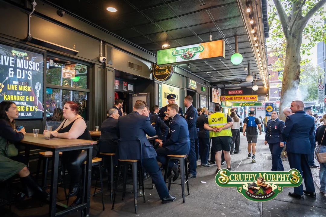 Vibe, Scruffy Murphys Irish Bar