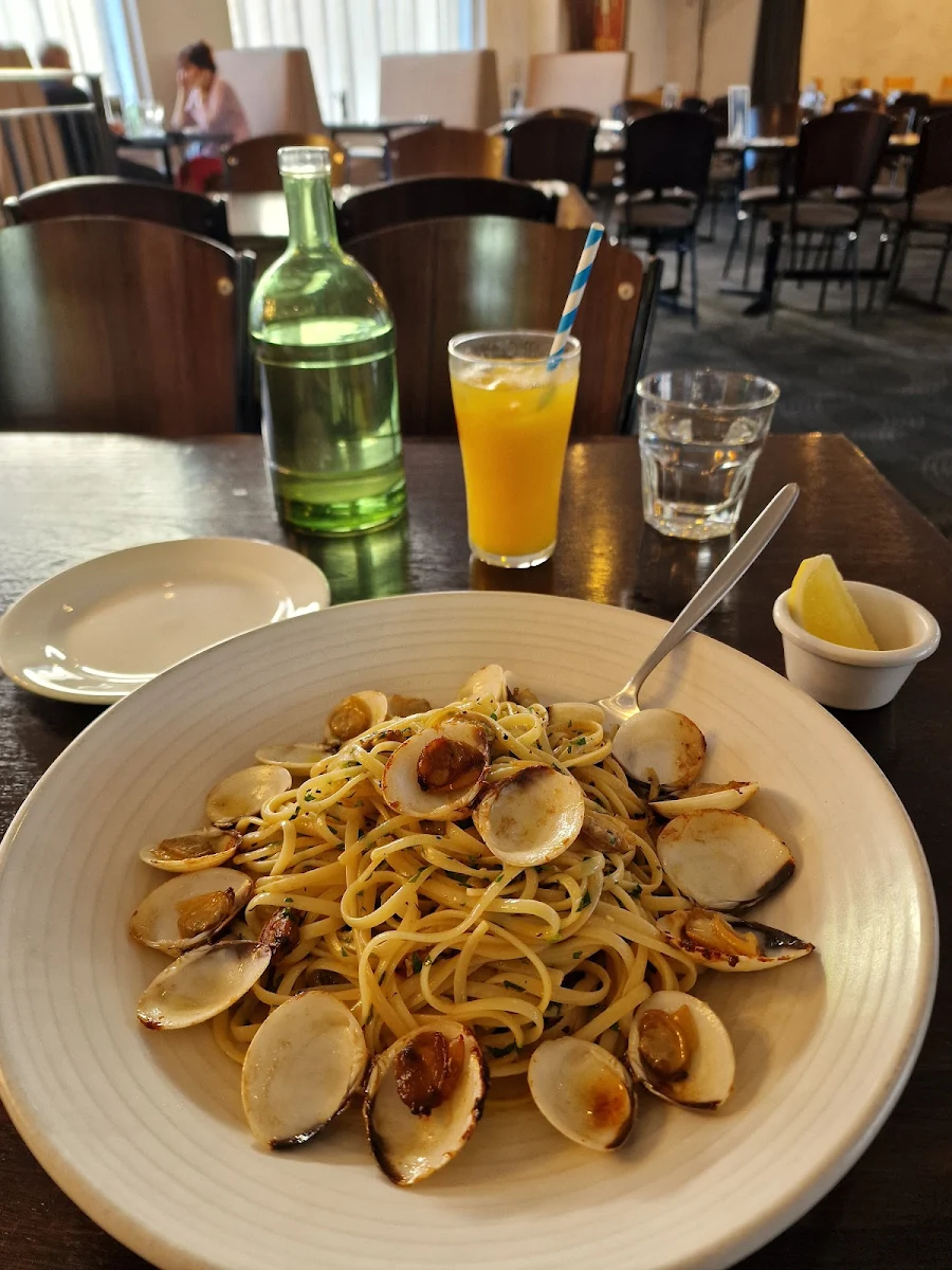 Food & drink, Tower Hotel, Hawthorn East