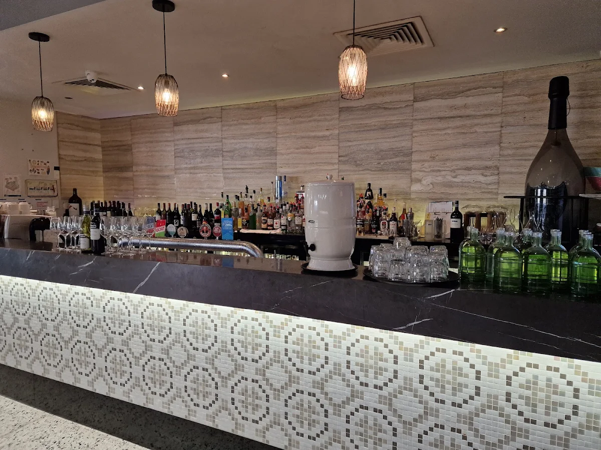 Vibe, Tower Hotel, Hawthorn East