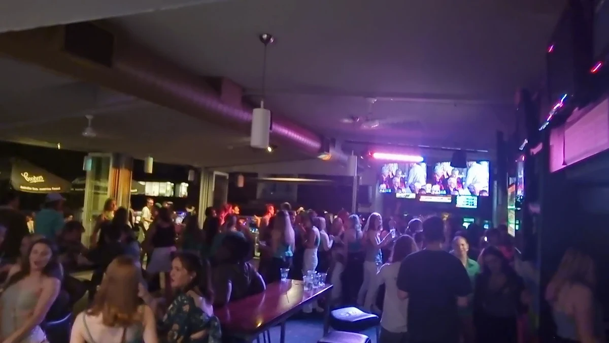 Vibe, Tower Hotel, Hawthorn East