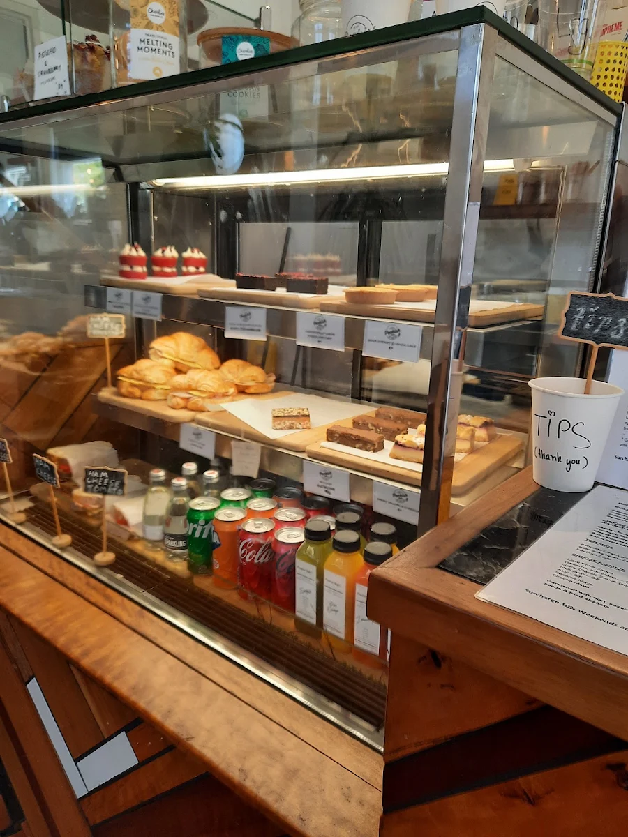 Vibe, Peckish Cafe Cheltenham