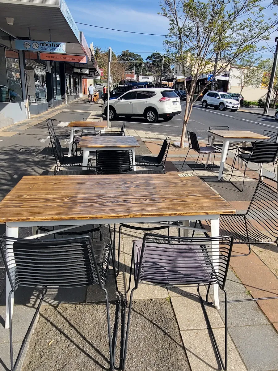 Vibe, Peckish Cafe Cheltenham