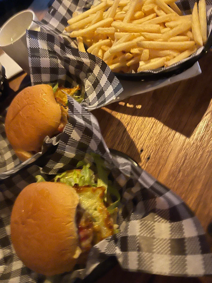 Food & drink, Canecutters Bar