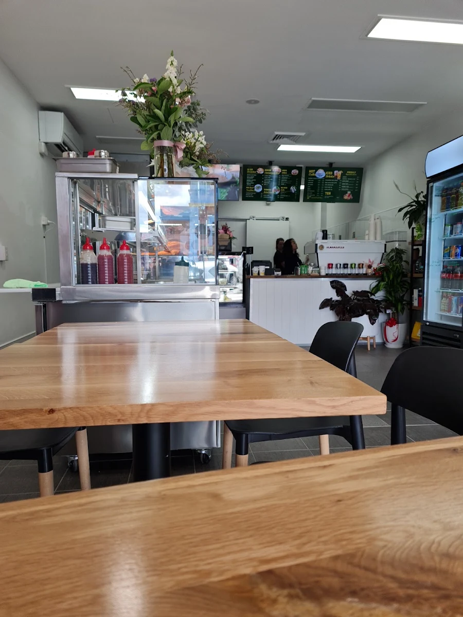 Vibe, Saigon Bistro