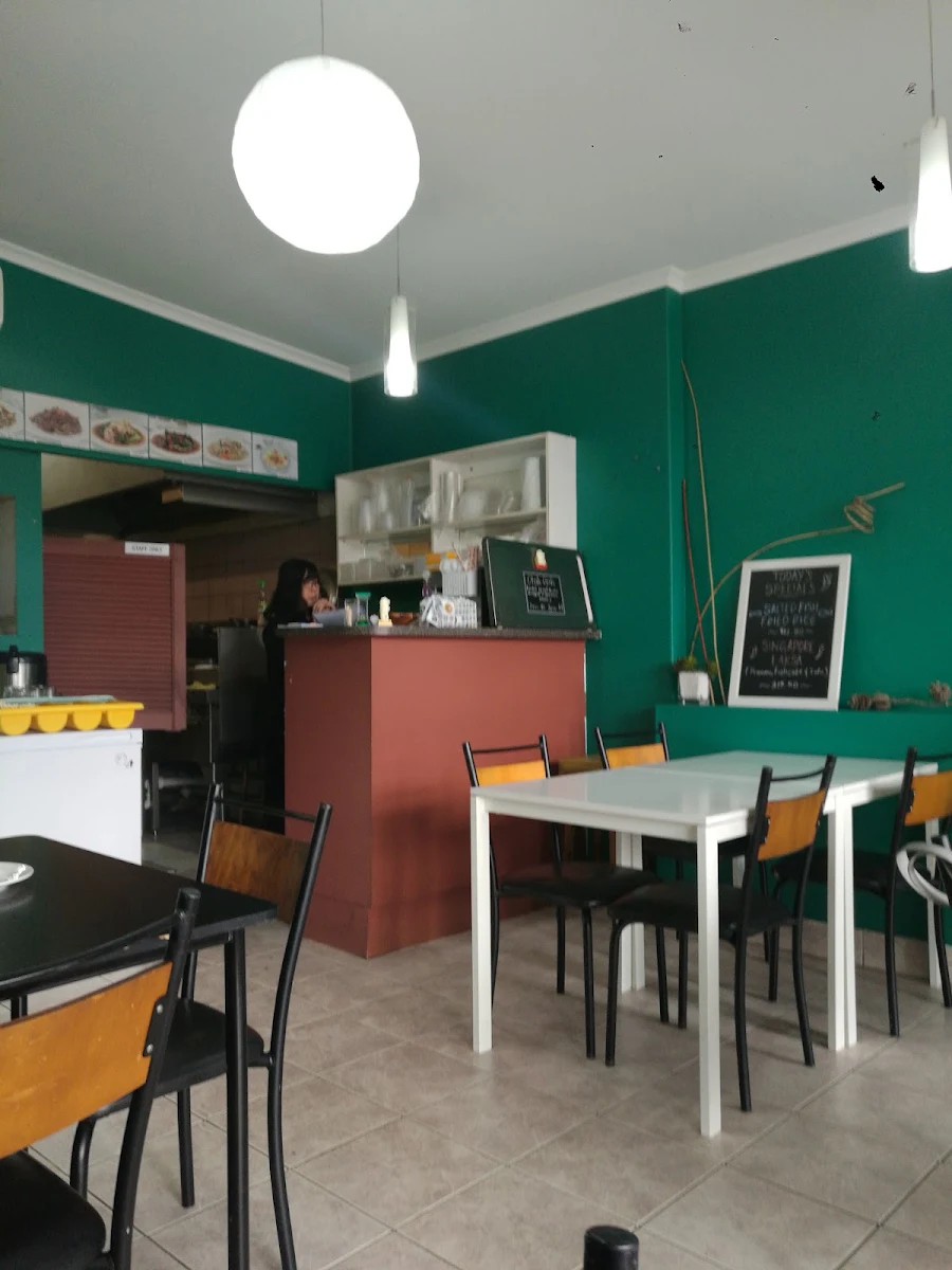 Vibe, 5 Stones Authentic Singapore Kitchen