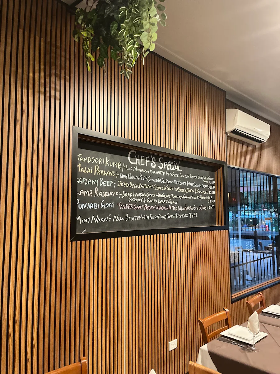Menu, Tandoori Village