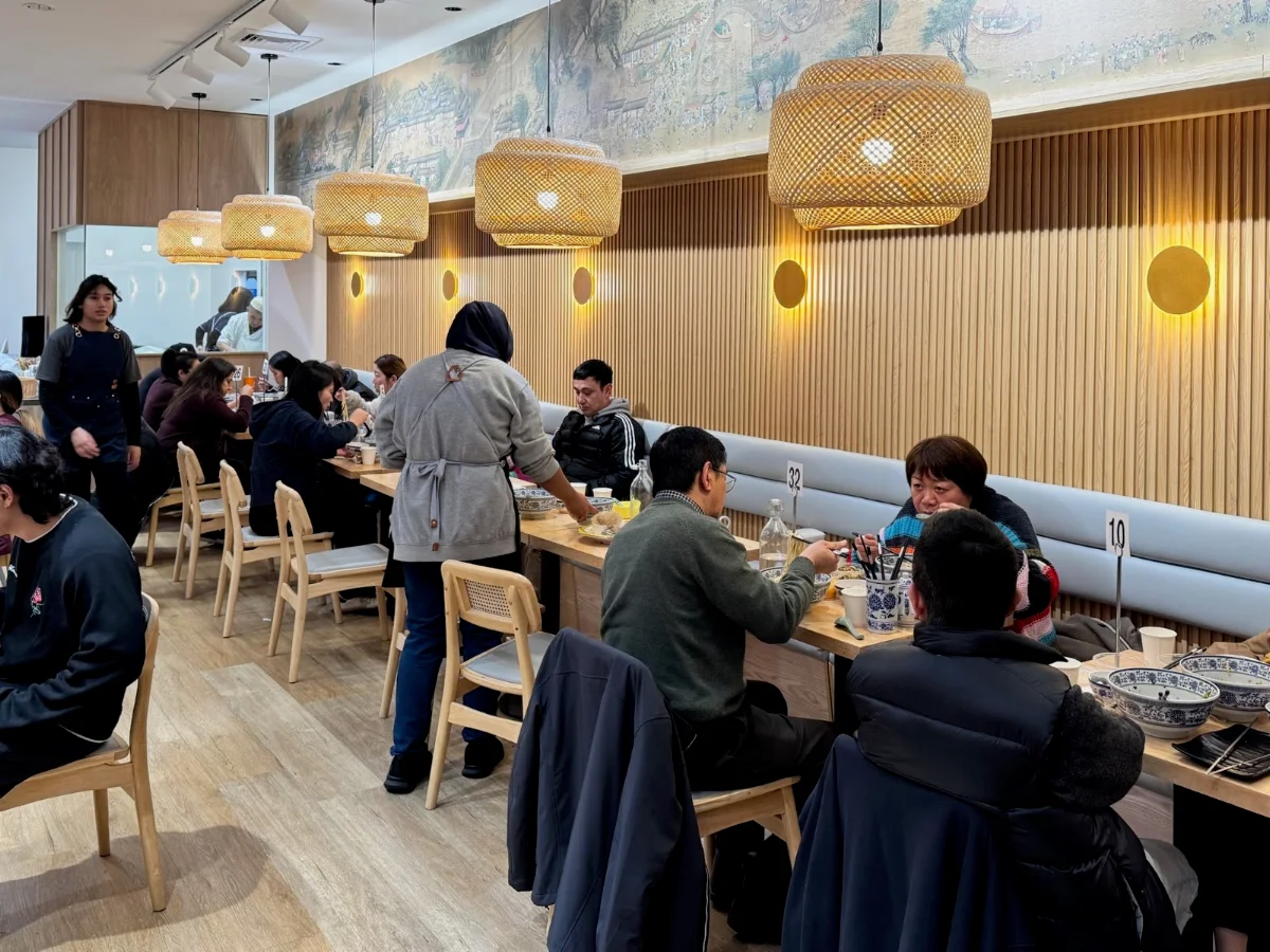 Vibe, Legend Lanzhou Beef Noodles (Firle) 德元兰州纯汤牛肉面