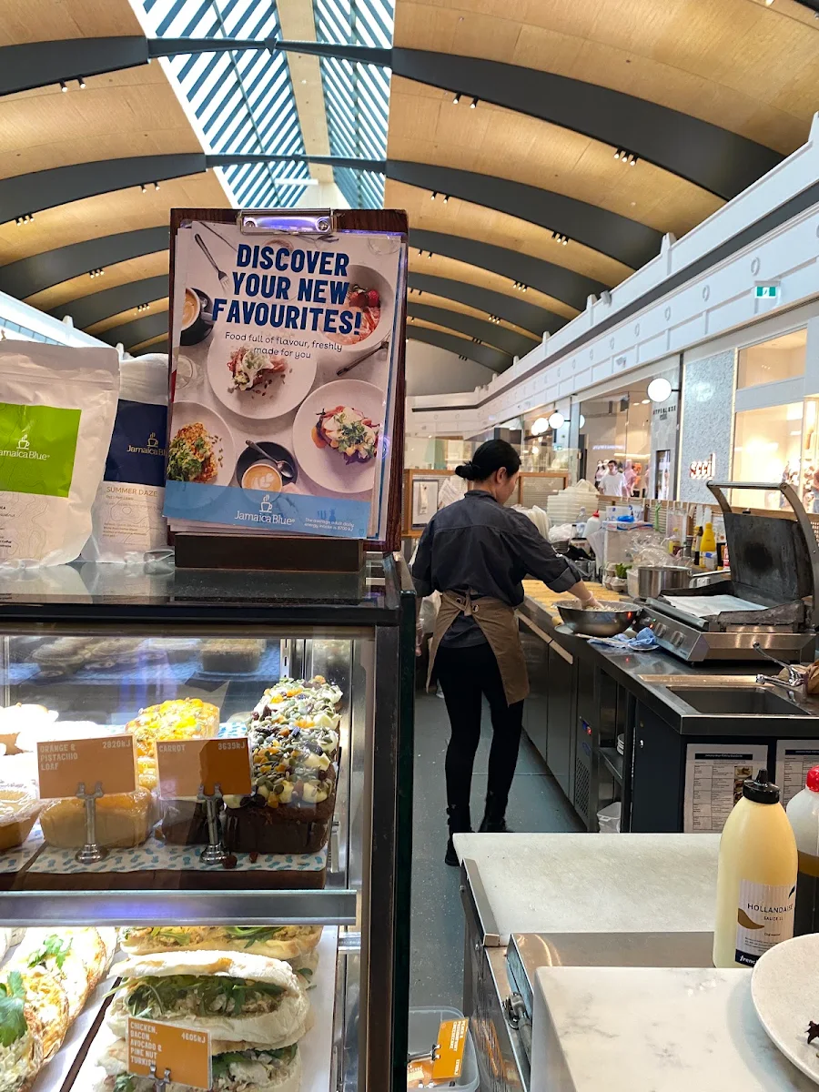 Vibe, Jamaica Blue Karrinyup