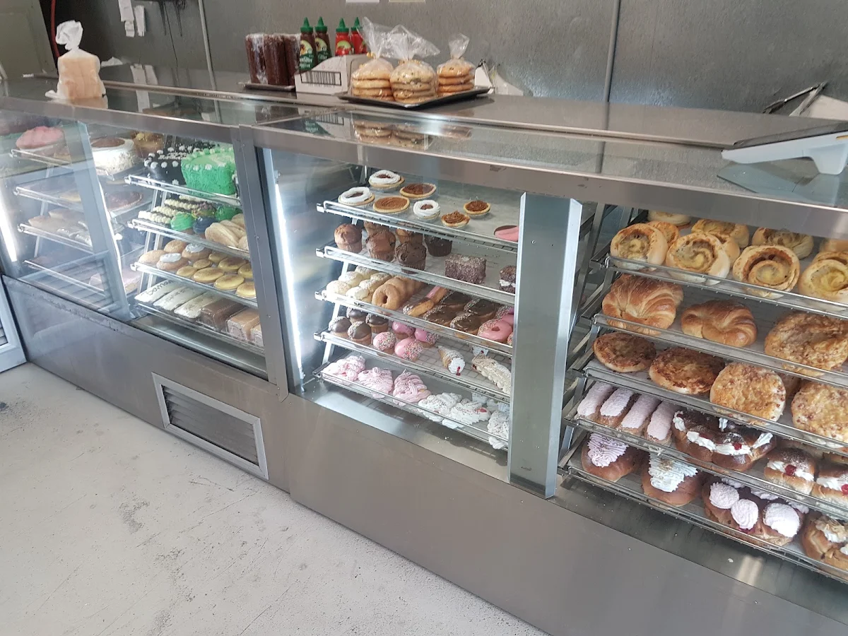 Vibe, Jacko's Bakery