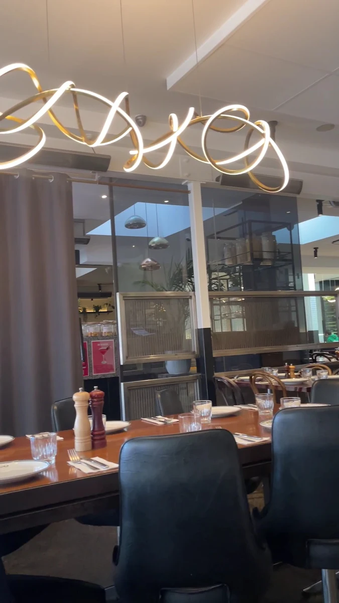 Vibe, Rococo St Kilda