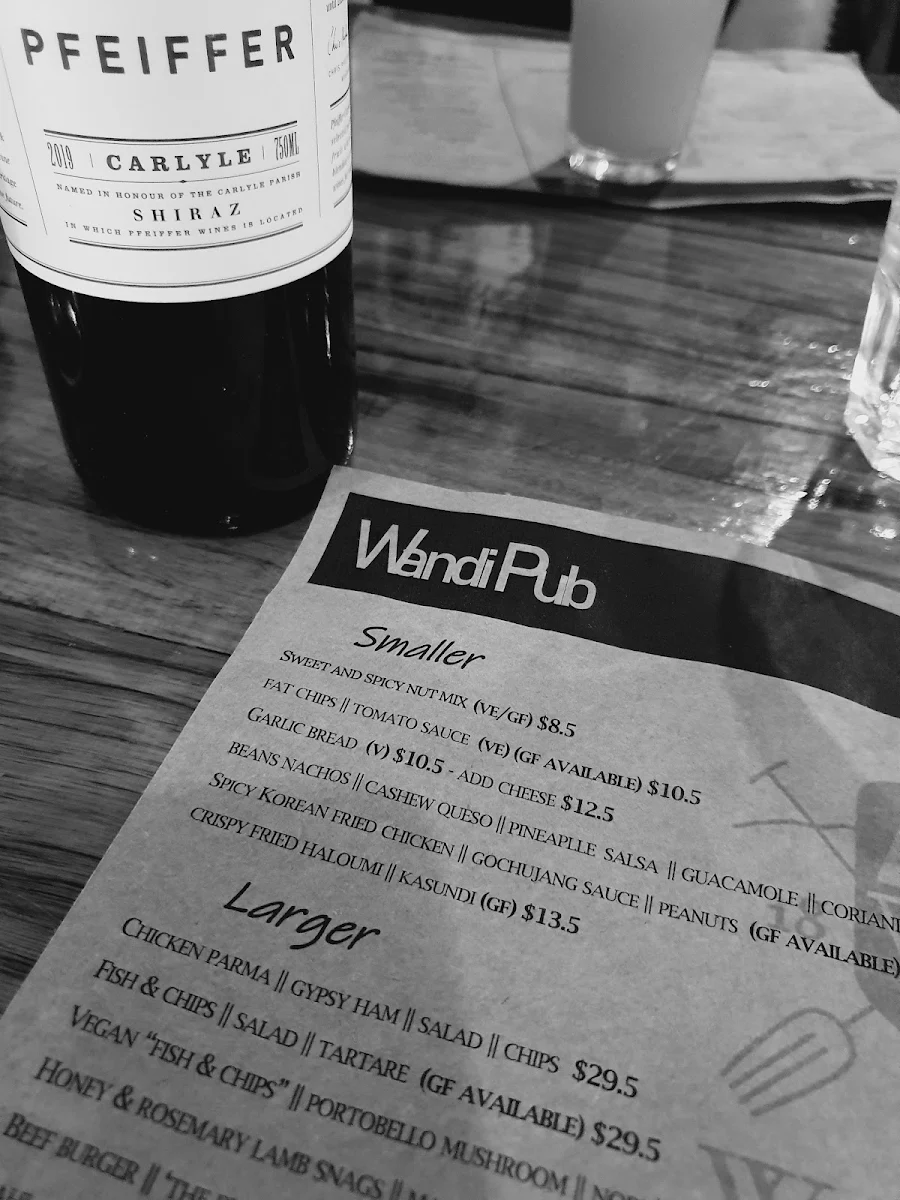 Menu, Wandi Pub
