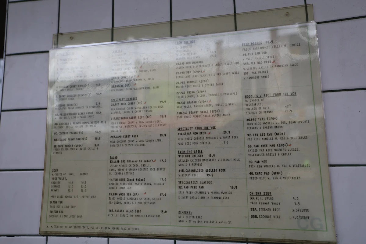 Menu, Paradai Thai Carnegie
