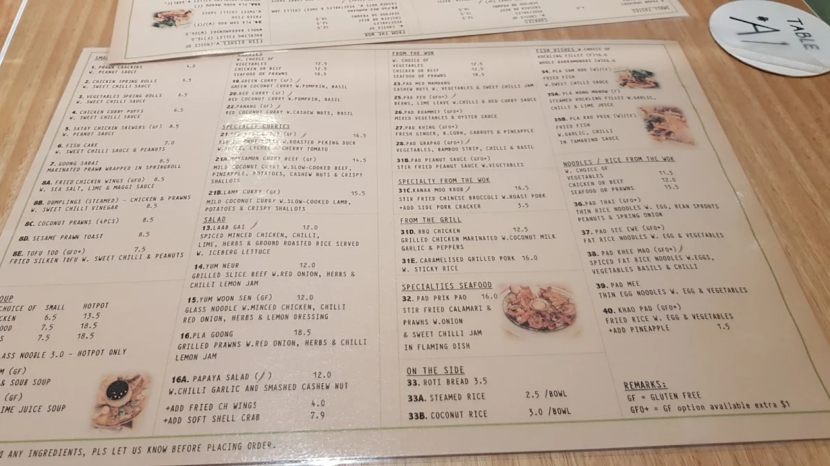 Menu, Paradai Thai Carnegie