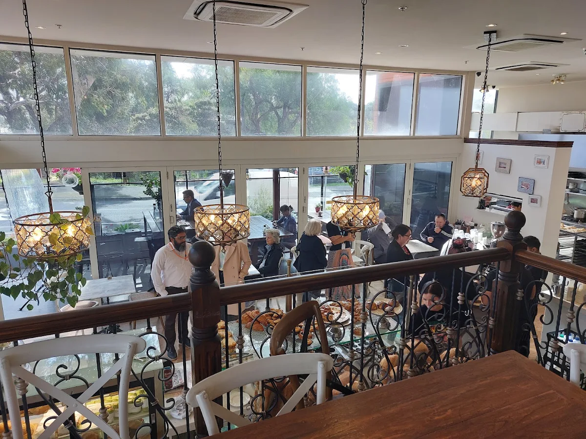 Vibe, Provence Kitchen/Bakery Cafe