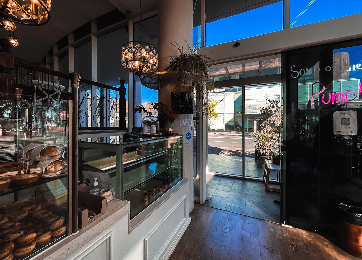 Vibe, Provence Kitchen/Bakery Cafe