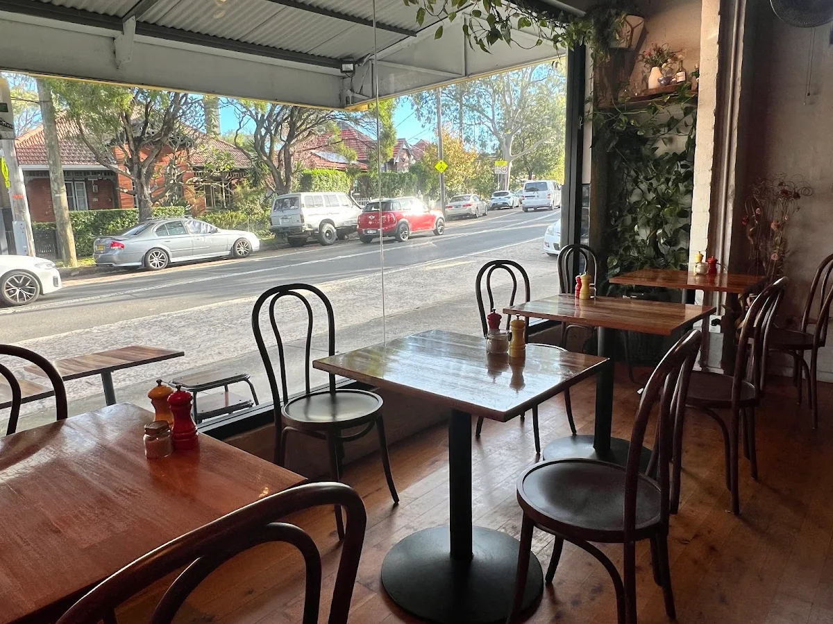 Vibe, Celeste Cafe & Restaurant