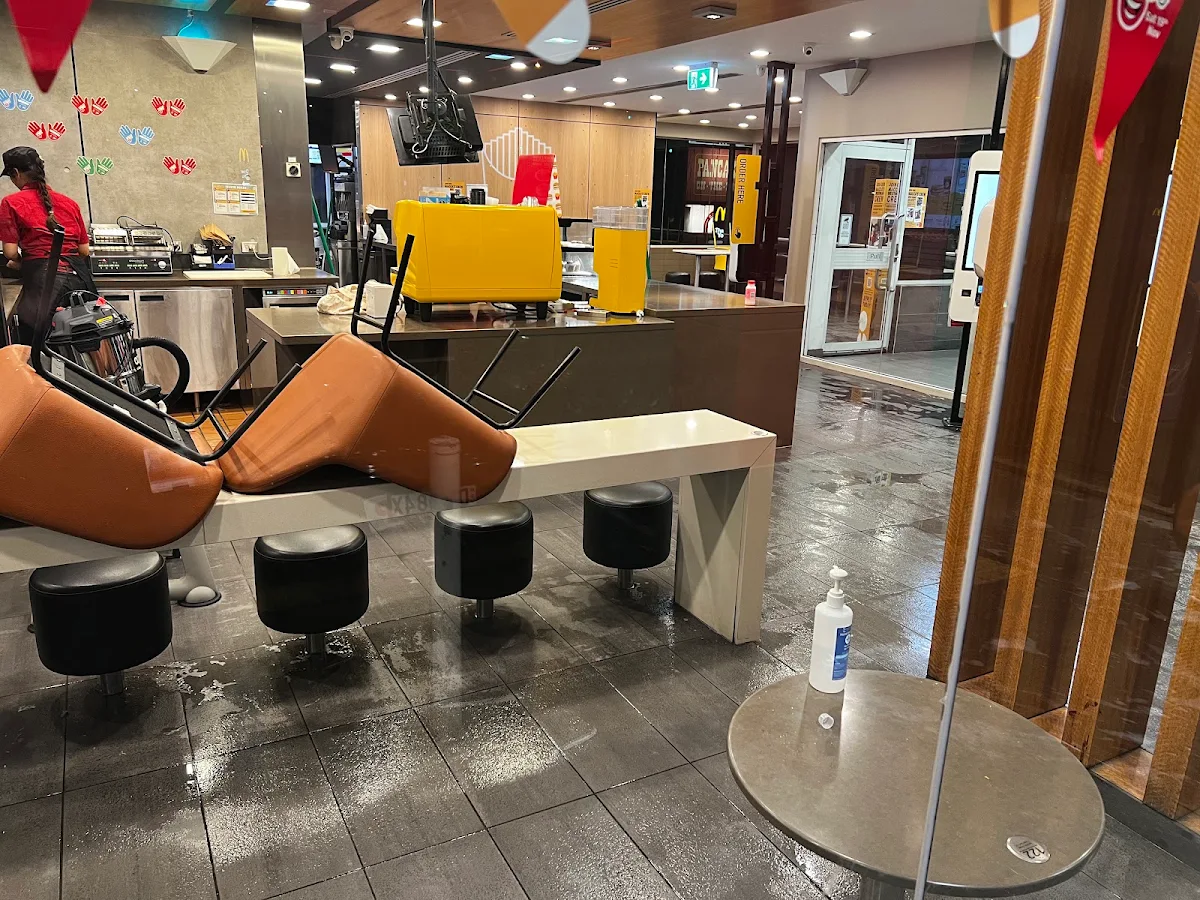 Vibe, McDonald's Westmead