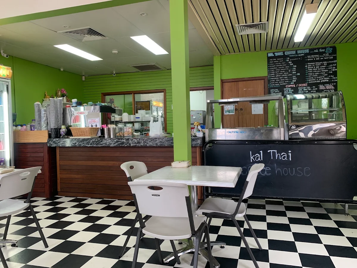 Vibe, Kal Thai Coffee & Streetfood