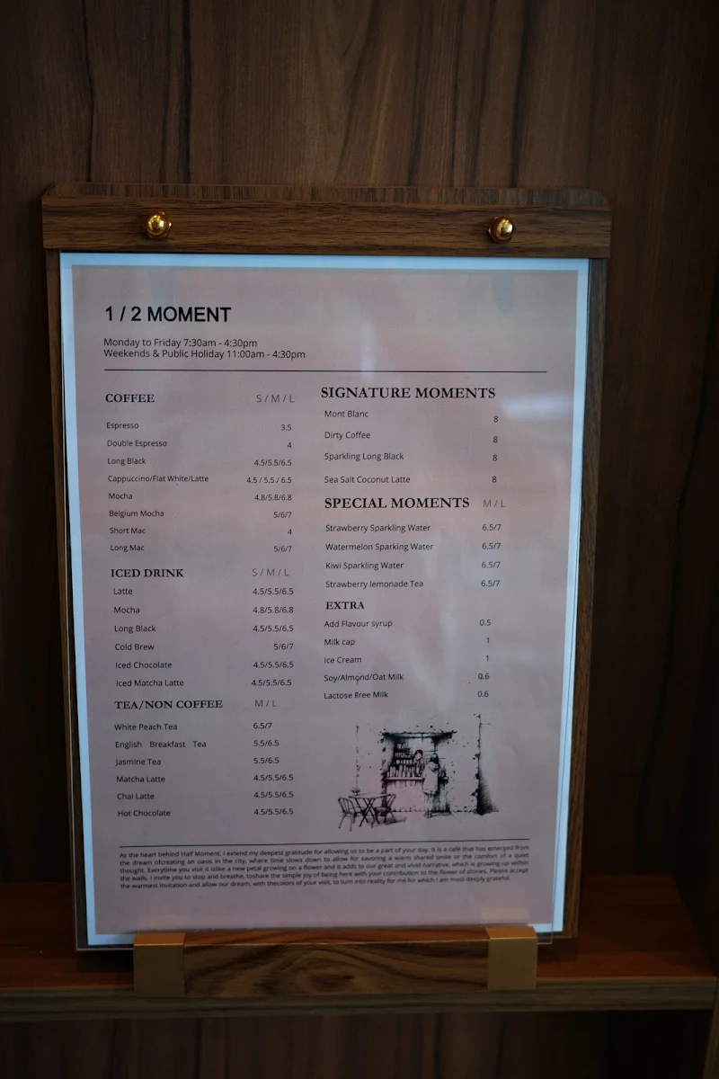 Menu, 1/2 Moment Cafe