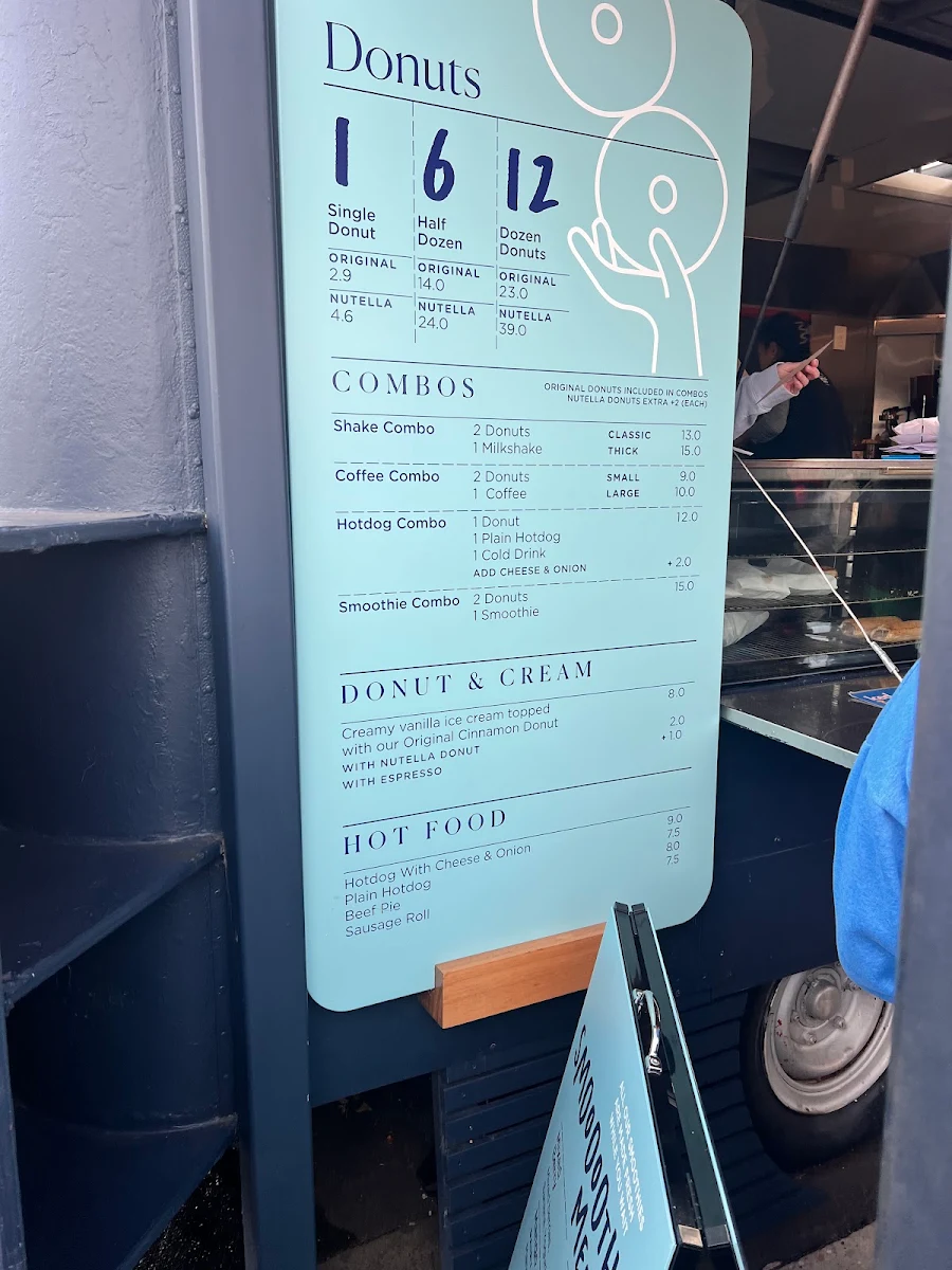 Menu, Berry Donut Van
