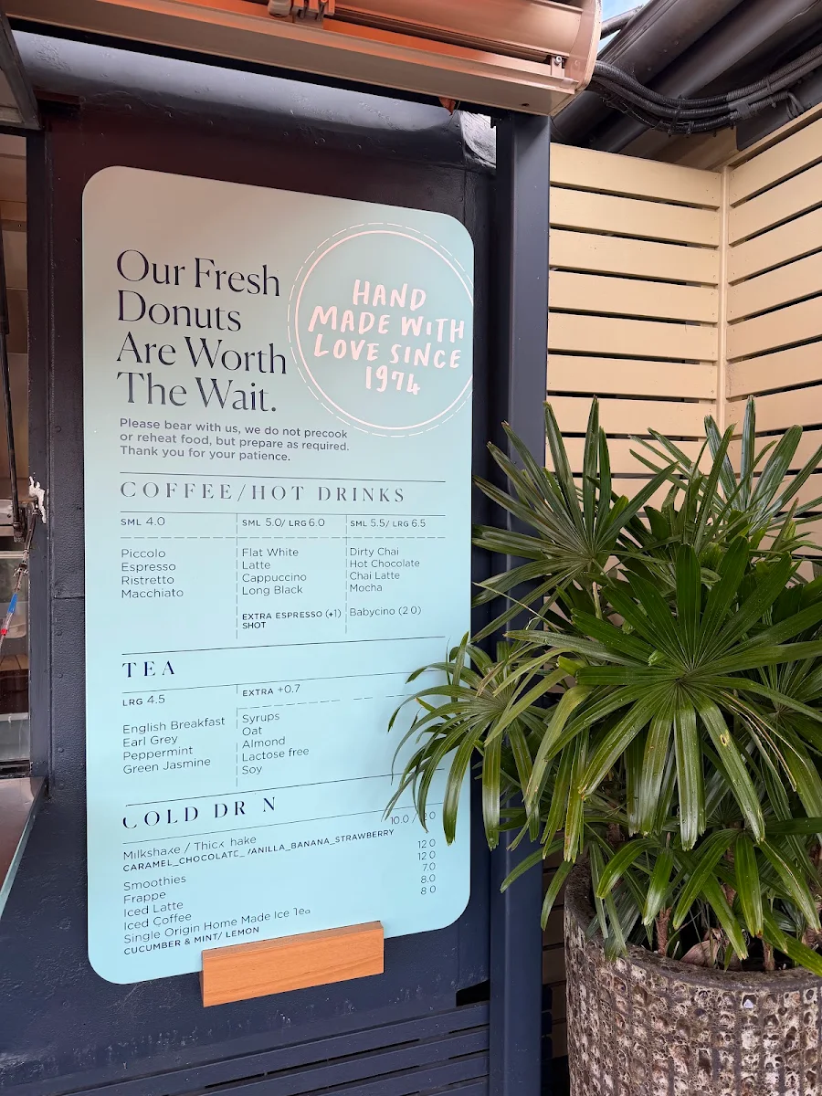 Menu, Berry Donut Van