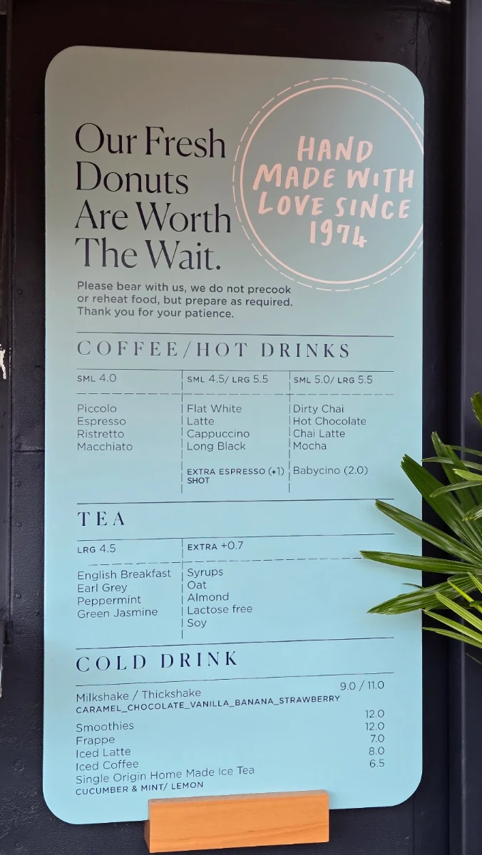 Menu, Berry Donut Van