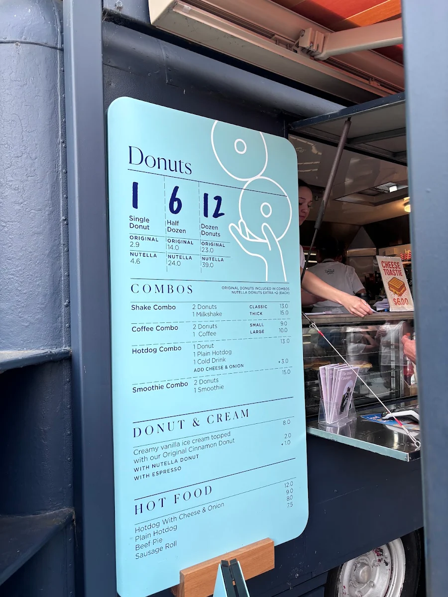 Menu, Berry Donut Van