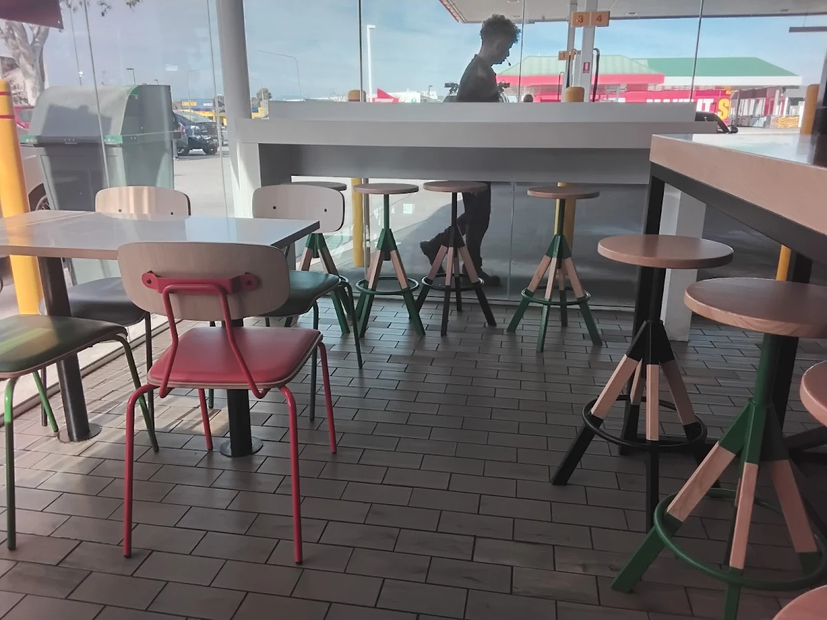 Vibe, Hungry Jack's Burgers Gungahlin
