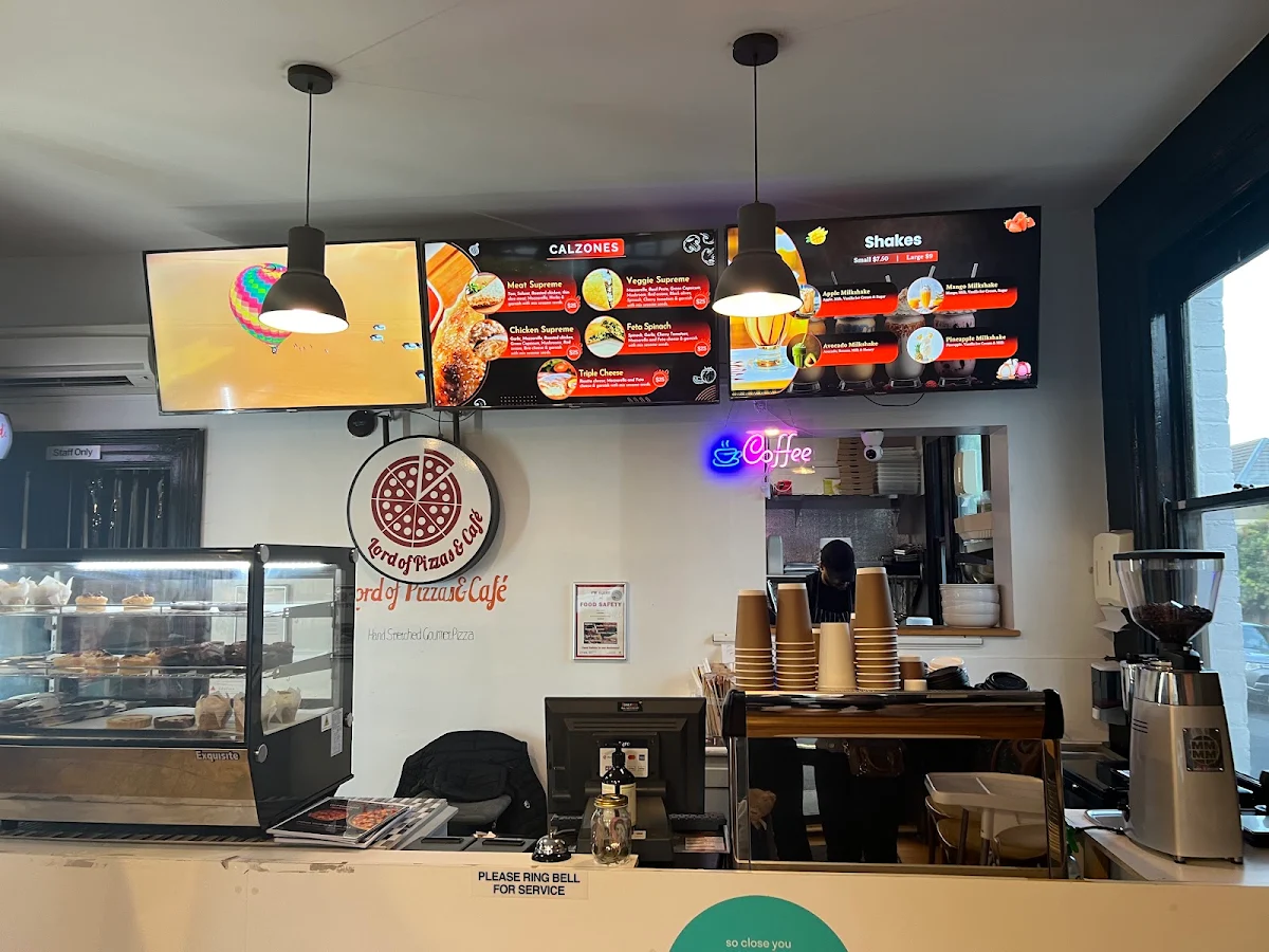 Vibe, Lord of Pizzas and Cafe