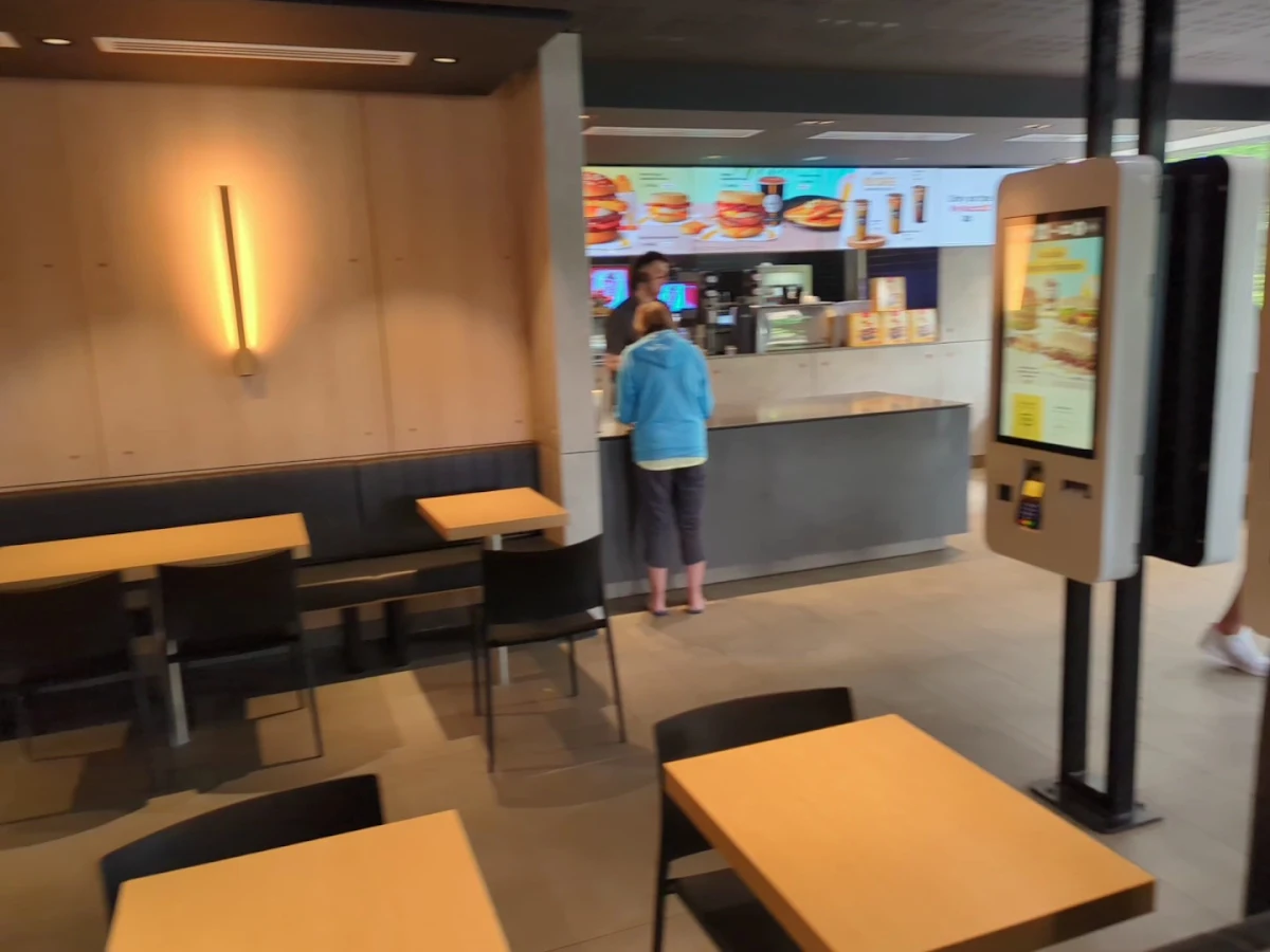 Vibe, McDonald's Tuggeranong