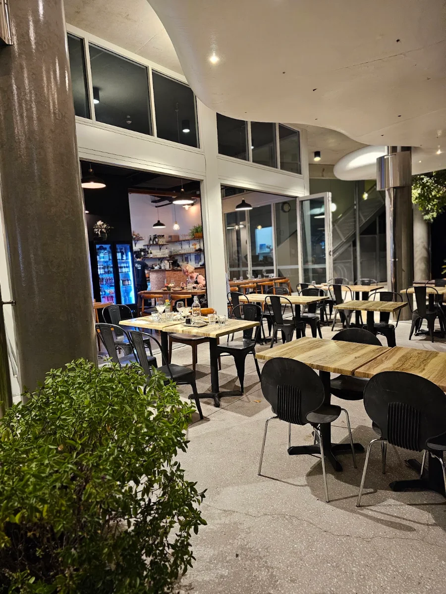 Vibe, Thai House Helensvale