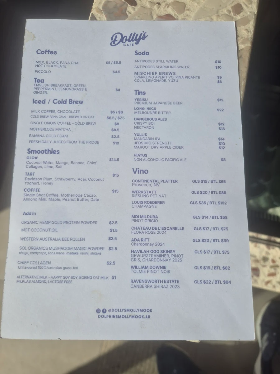 Menu, Dolly's Cafe