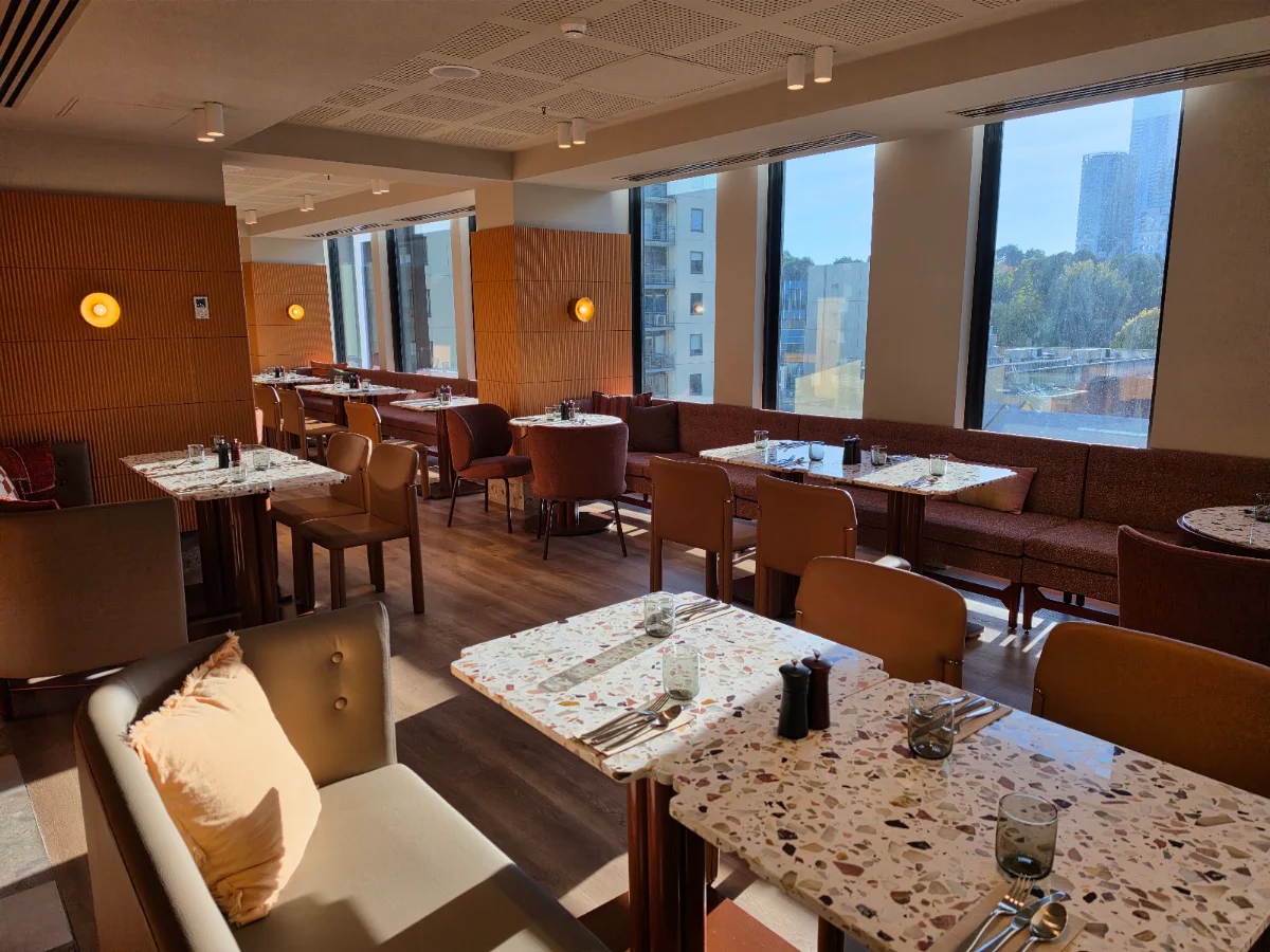 Vibe, FOUNDRY KITCHEN and BAR