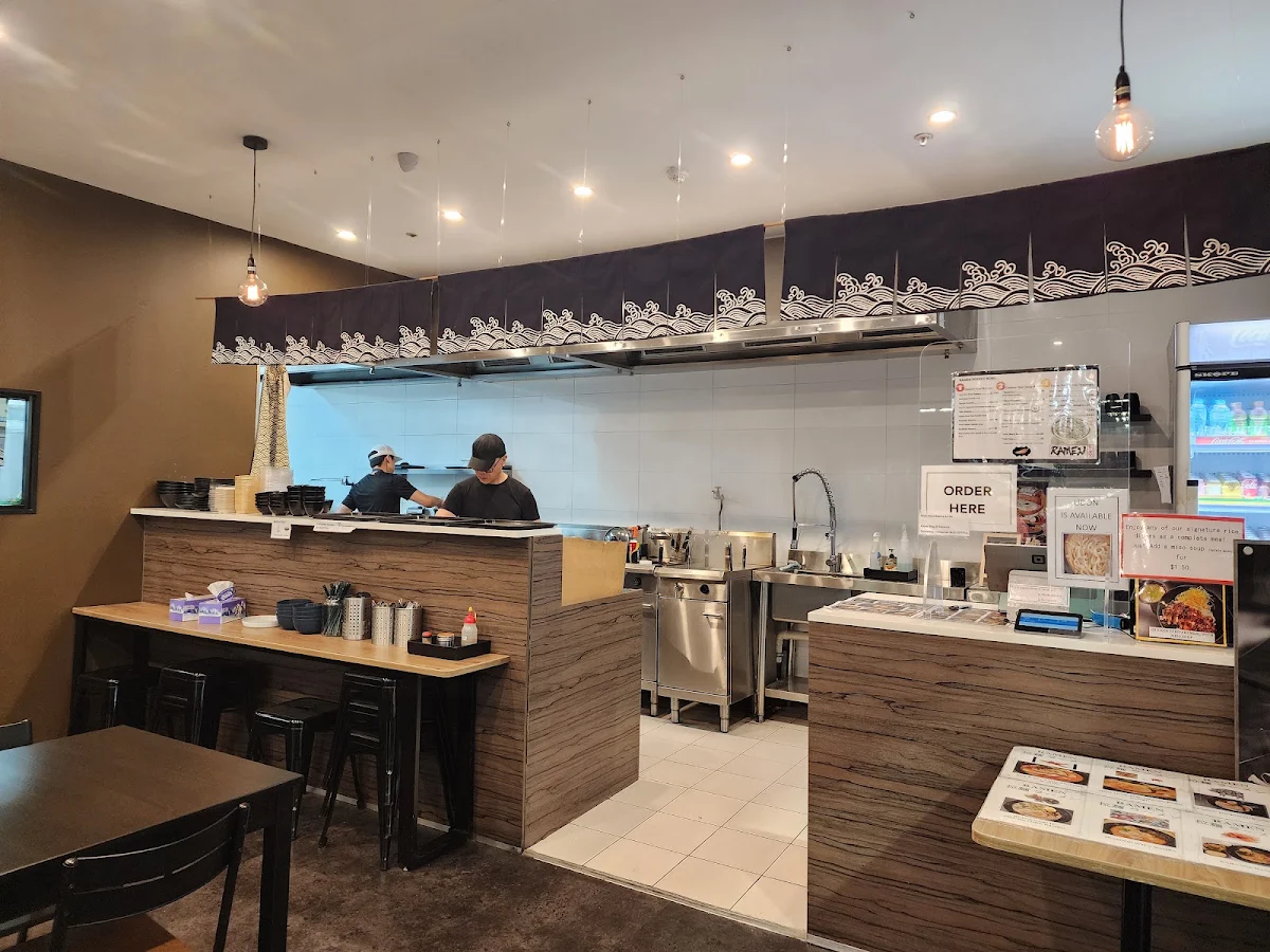 Vibe, Ramen Eki