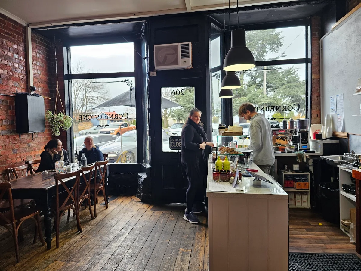 Vibe, Cornerstone Cafe